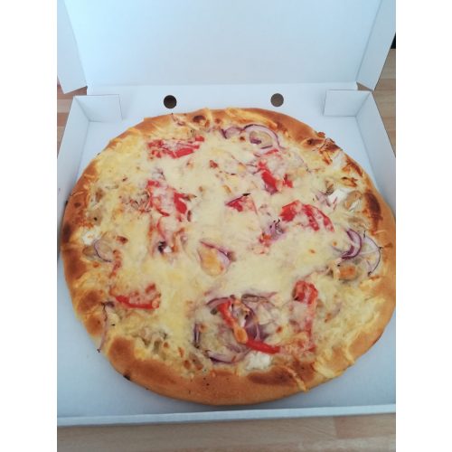   20. Gyrosos (Fokhagymás tejfölös alap, sajt, csirkemell, feta, lilahagyma, paradicsom, oregánó)